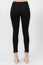 Load image into Gallery viewer, BAZI DISTRESSED SKINNY JEANS - FabBossBabe
